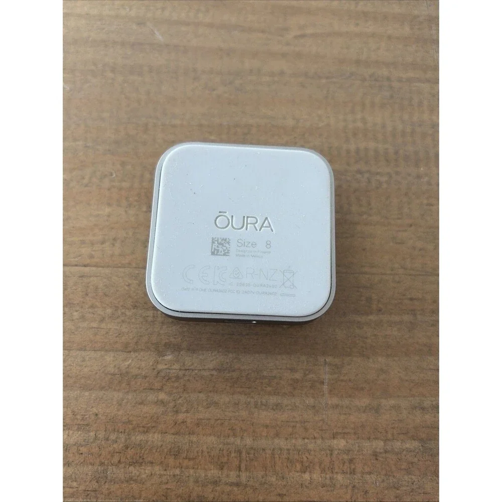 Oura Activity Tracker Charging Base Dock Gray Size 8 MPN OURA2402